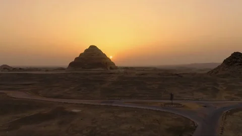 Golden sun setting behind the step pyramid of Djoser at Saqqara 스톡 동영상 336752635