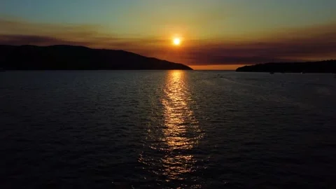 Golden sun setting over hvar island, croatia Stock Footage 339777958