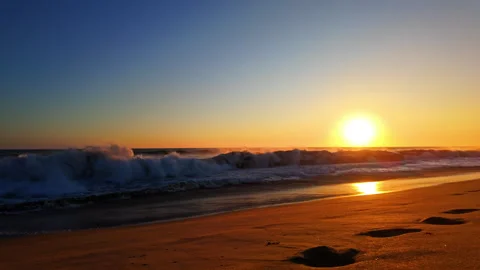 Golden sunset with huge waves Stock Footage 265174297