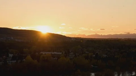 Golden sunset with mountains the background Video stock 82706686