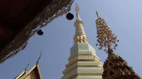 Golden temple wat Video stock 232677151