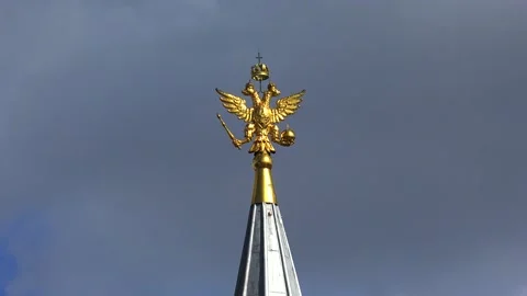 Golden two-headed eagle. Coat of arms of Russia. 4K. Stock Footage 141212013