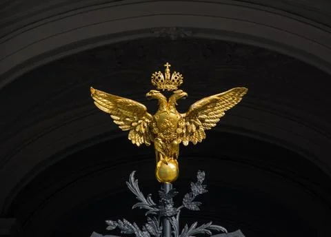 Golden two-headed eagle on the gates of the State Hermitage Museum, St. Peter Stock Photos
