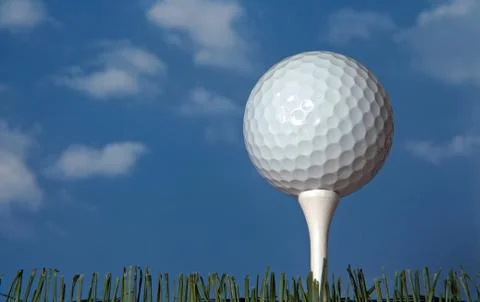 Golf Ball on a Tee Fotos de archivo