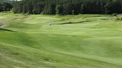 Golf cart on course Stock Footage 32548702