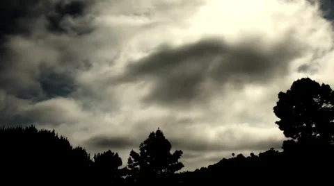 Golf course and Clouds 動画素材 5088402