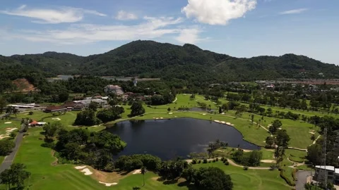 Golf course, lakes, hills Video stock 295674808