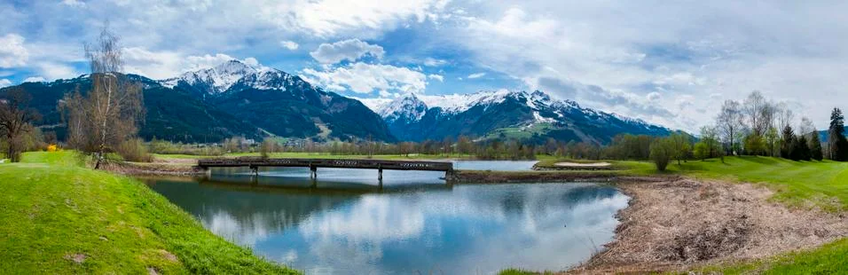 Golf course in mountains Foto stock