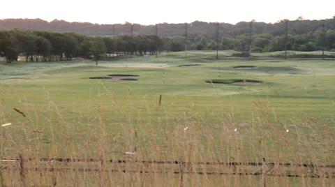  golf course panning shot 動画素材 34240814