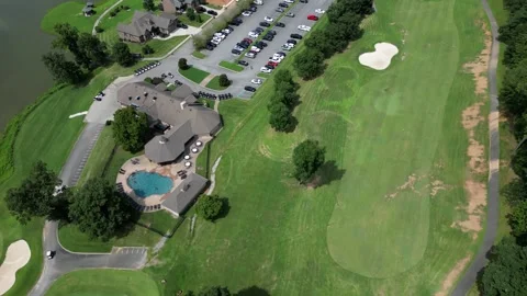 Golf course swimming pool country club 2 Vídeo Stock 250358971