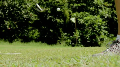 Golf hit to the green Vídeos de archivo 12139870