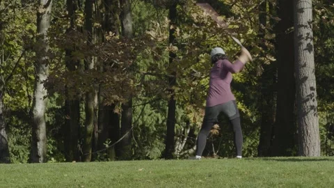 Golf. Hitting ball from a tee. 스톡 동영상 142596333