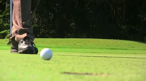 Golf Putt Close up depth of field Stock Footage 21029901