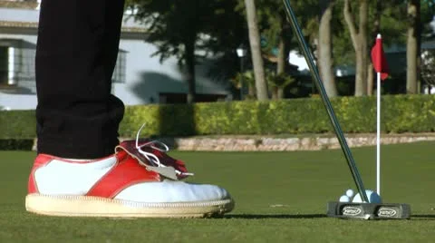 Golf Putt Stock-Footage 10689412