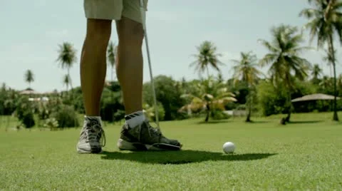 Golf putt Stockbeeldmateriaal 12139840