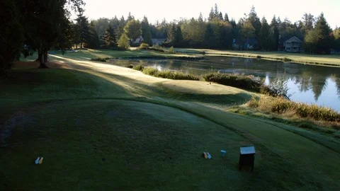 Golf resort and accommodation by lake. Video stock 88045565