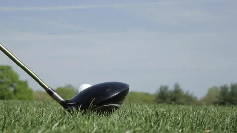 Golf Tee off Driver hitting golf ball 스톡 동영상 152909830