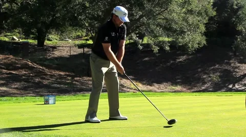 GOLFER GRAEME MCDOWELL TEES Video stock 982736