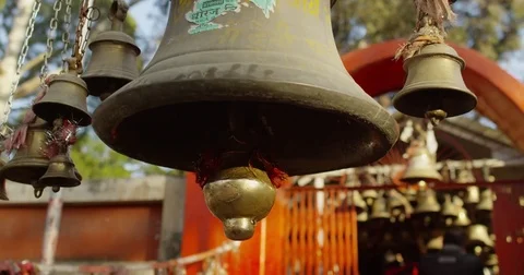 Golu Devta Temple, a temple deep in the himalayan mountain range Vídeo Stock 73001810