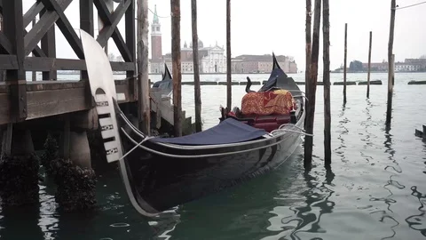 Gondola at the dock Stock Footage 104986610