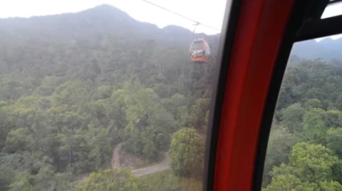 Gondola Pass By, Langkawi Cable Cable Car Video stock 47583061