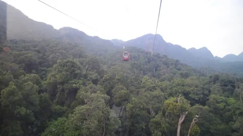 Gondola Pass By, Langkawi Cable Cable Car 스톡 동영상 47583191