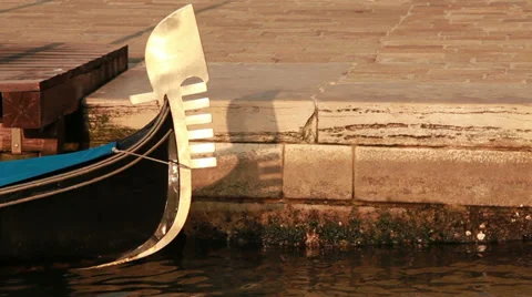 Gondola in Venice Stock Footage 39341602