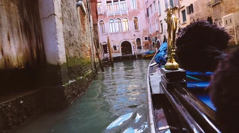 Gondola in Venice Stock Footage 48503339