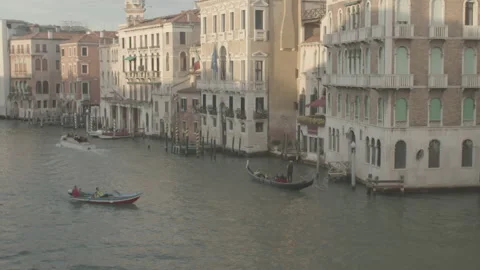 Gondolas and Buildings During Sunset in Venice, Italy Video stock 148701007