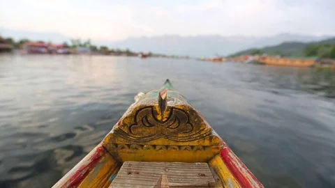 Gondola's nose in Srinagar Stock Footage 84772472
