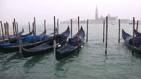 Gondolas in Venetia Stockbeeldmateriaal 83717645