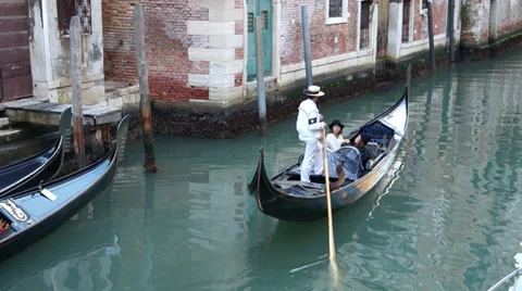 Gondolas of Venice (15 of 16) Stock Footage 32198153