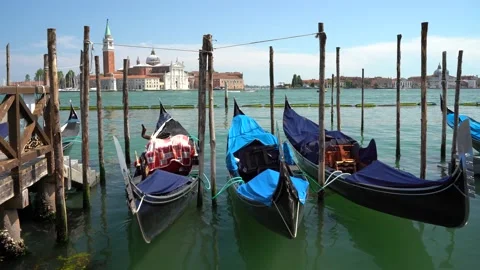Gondolas in Venice Video stock 236585882