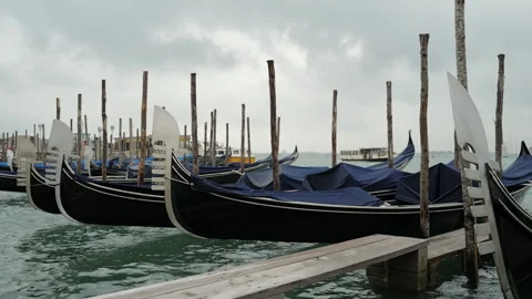 Gondolas in Venice Video stock 291315680