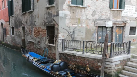 Gondolas in Venice Italy Stock Footage 87290337