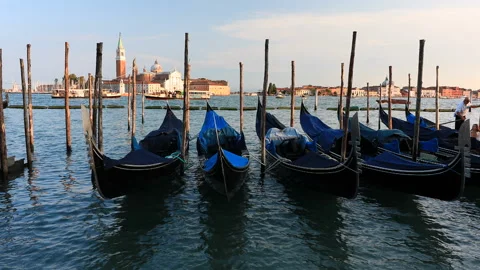 Gondole in Venice Stock Footage 161397426