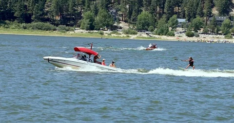 Good Ski on the Lake Video stock 105838784