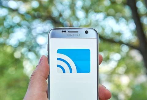 Google Cast app Фото