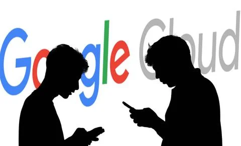  Google Cloud Platform logo on smartphone-Dhaka,Bangladesh 26 Sep 2024. Go... Stock Photos