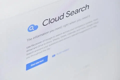Google Cloud Search web page on computer monitor Stock Photos
