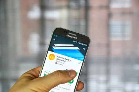 Google Crome Canary 库存照片