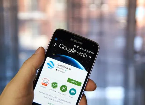 Google Earth mobile app. Stock Photos