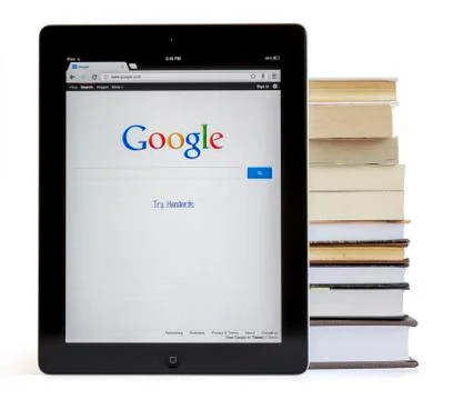 Google on ipad 3 Stockfoto's