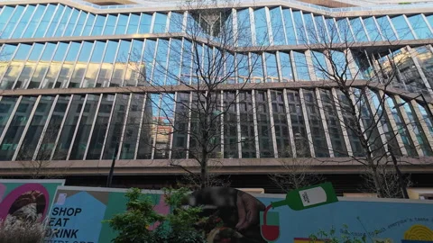 Google London headquarter building. Stock Footage 331804447