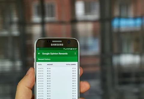 Google Opinion Rewards application 写真素材