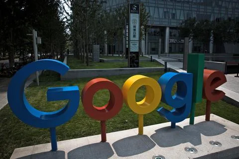 Google is in the process to develop a version of its search system in China, Bei Foto stock
