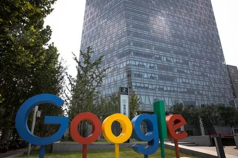Google is in the process to develop a version of its search system in China, Bei Foto stock