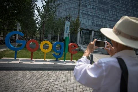 Google is in the process to develop a version of its search system in China, Bei Foto stock