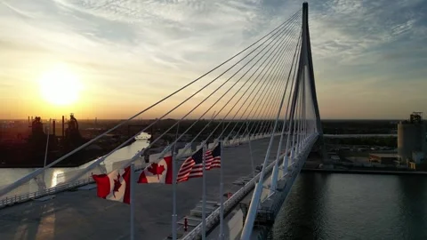 Gordie Howe Bridge between the United States of America and Canada 動画素材 317603397