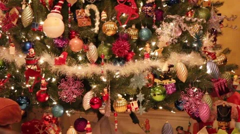 Gorgeous Christmas Tree Stock-Footage 45173652